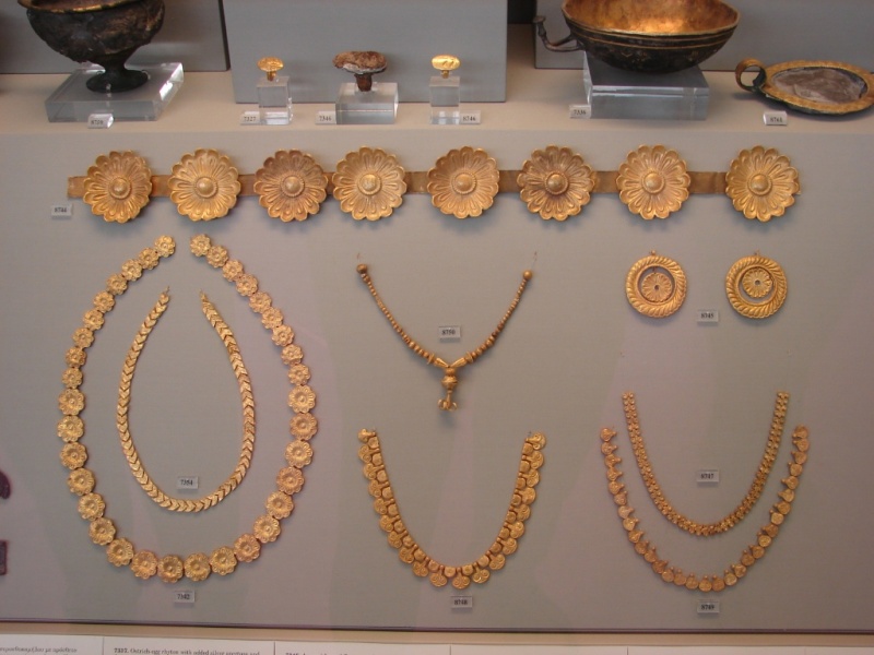 22 carat gold jewelry.jpg